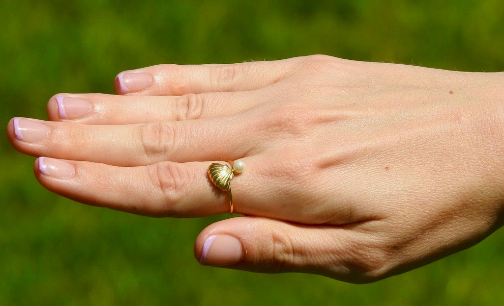 Gold Seashell Ring with Pearl-Mermaid Ring