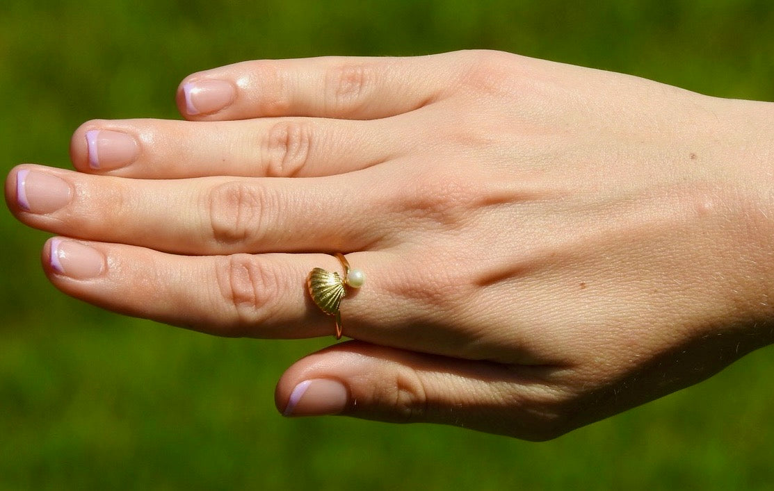 Gold Seashell Ring with Pearl-Mermaid Ring