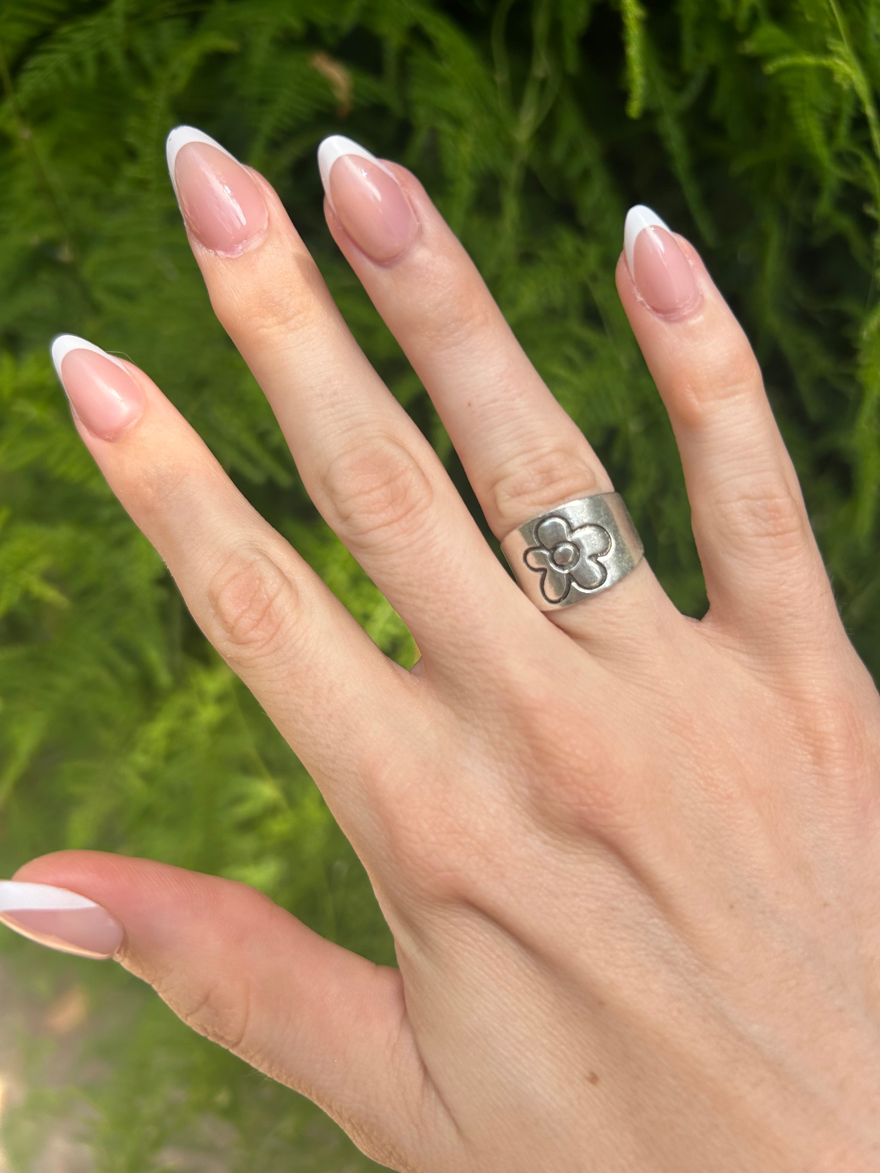 Silver Flower Engraved Ring – Dainty Boho Jewelry